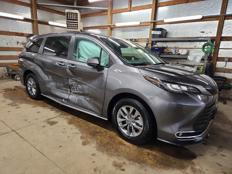 Aukcja sprzedaży 2023 Toyota Sienna, vin: 5TDYRKEC4PS139854, numer aukcji: 78488235