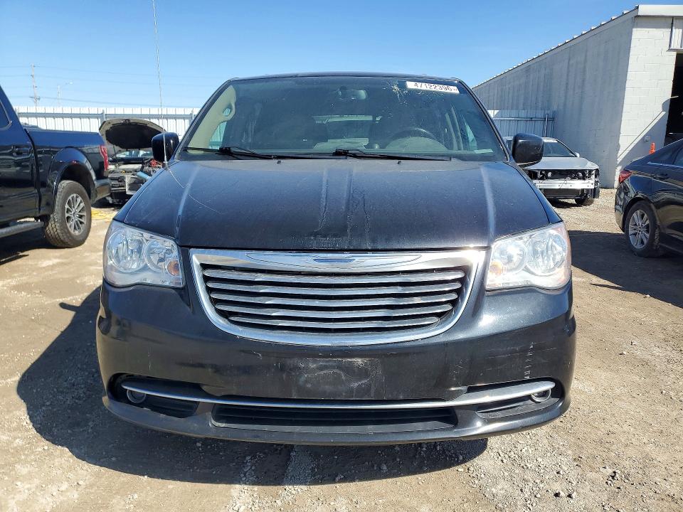 2016 Chrysler Town & Country მანქანა იყიდება აუქციონზე, vin: 2C4RC1BG7GR290803, აუქციონის ნომერი: 47122396