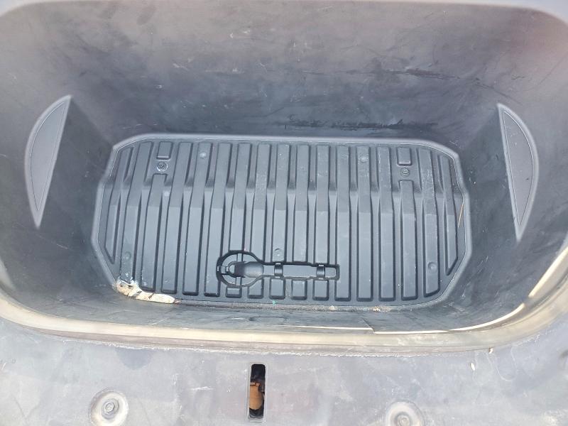41914036 :رقم المزاد ، 5YJYGDEFXLF013959 vin ، 2020 Tesla Model Y مزاد بيع