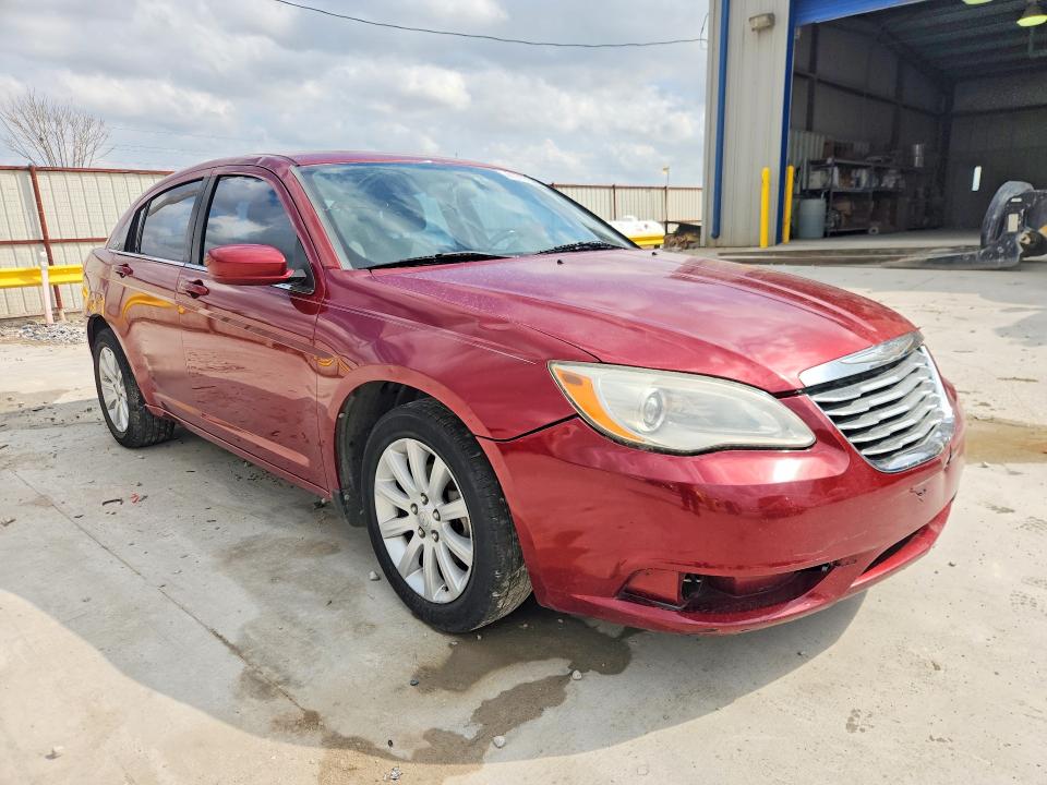 2011 Chrysler 200 მანქანა იყიდება აუქციონზე, vin: 1C3BC1FB6BN569556, აუქციონის ნომერი: 41717506