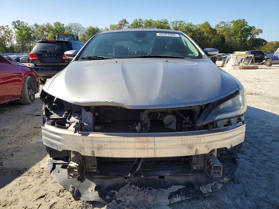 2015 Chrysler 200 მანქანა იყიდება აუქციონზე, vin: 1C3CCCAB7FN728355, აუქციონის ნომერი: 46484906