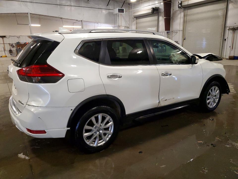 2017 Nissan Rogue მანქანა იყიდება აუქციონზე, vin: 5N1AT2MV7HC892279, აუქციონის ნომერი: 42004696