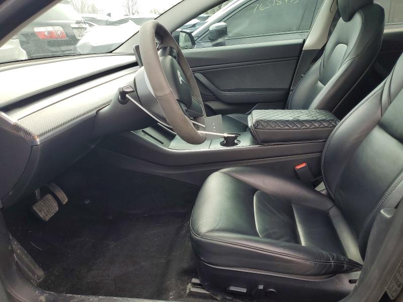 46042266 :رقم المزاد ، 5YJ3E1EB6KF418064 vin ، 2019 Tesla Model 3 مزاد بيع