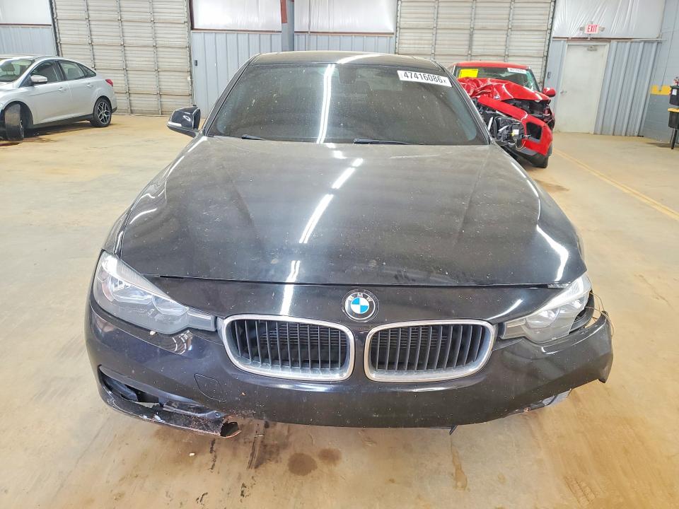47416086 :رقم المزاد ، WBA8A9C3XHK620569 vin ، 2017 Bmw 320 مزاد بيع