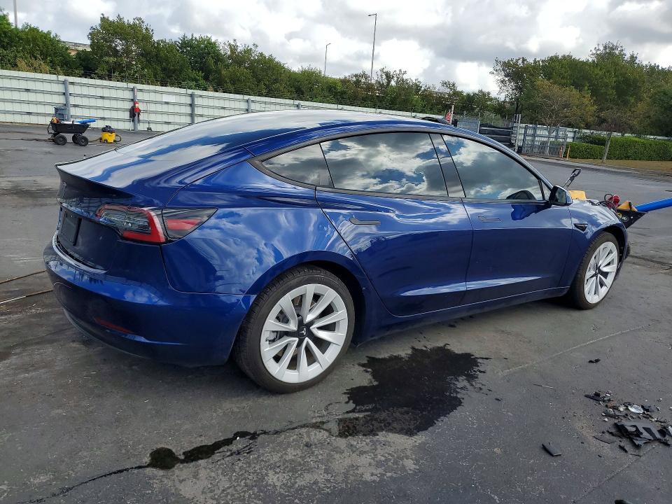 79521365 :رقم المزاد ، 5YJ3E1EA6PF393858 vin ، 2023 Tesla Model 3 مزاد بيع