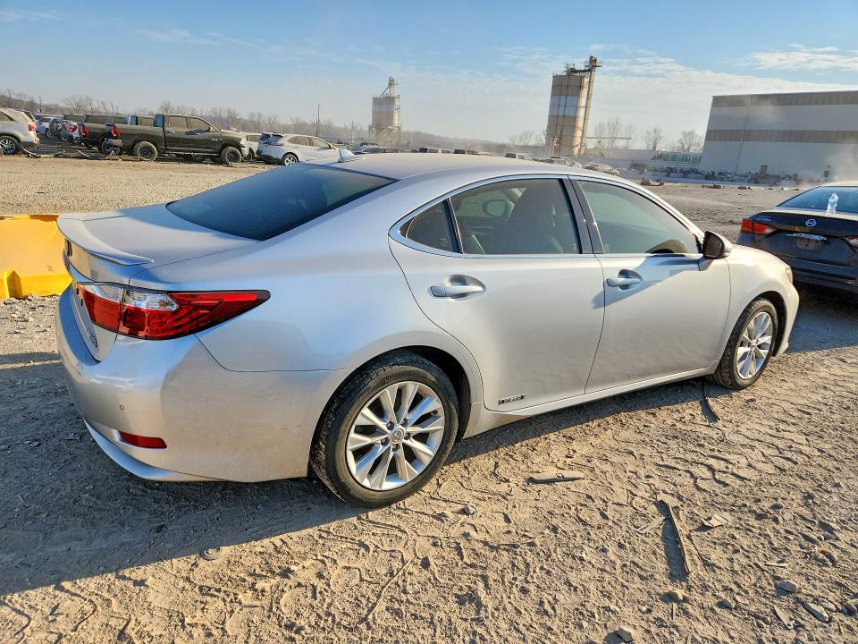 2014 Lexus Es 300h მანქანა იყიდება აუქციონზე, vin: JTHBW1GG0E2046888, აუქციონის ნომერი: 46845446