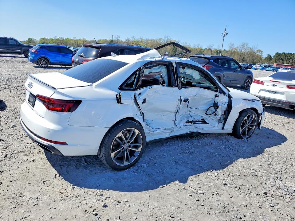 2019 Audi A4 მანქანა იყიდება აუქციონზე, vin: WAUGMAF41KN016844, აუქციონის ნომერი: 45945686