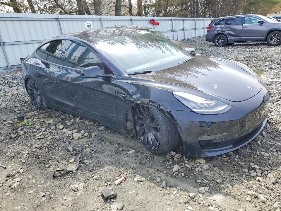 47591356 :رقم المزاد ، 5YJ3E1EB5KF231463 vin ، 2019 Tesla Model 3 مزاد بيع