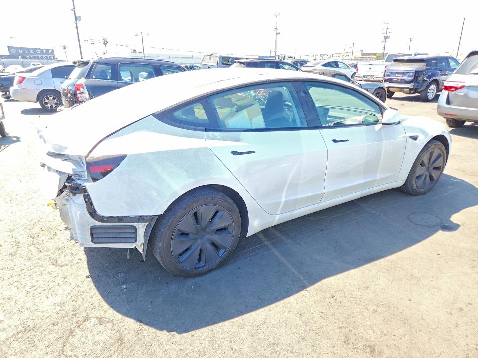 Продаж на аукціоні авто 2024 Tesla Model 3, vin: 5YJ3E1EA4RF729512, номер лоту: 46958746