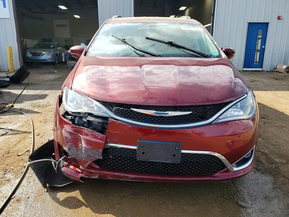 2018 Chrysler Pacifica მანქანა იყიდება აუქციონზე, vin: 2C4RC1BG0JR127921, აუქციონის ნომერი: 47403136