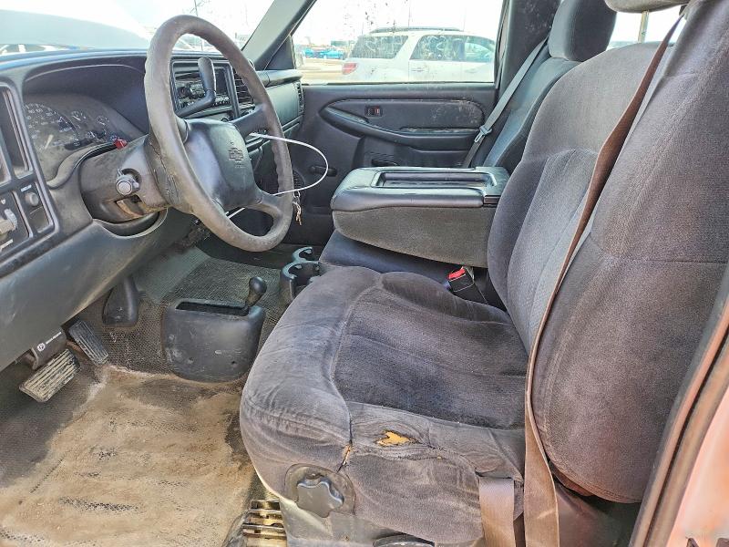 Auction sale of the 2002 Chevrolet Silverado, vin: 1GCHK29U02E121020, lot number: 79302685