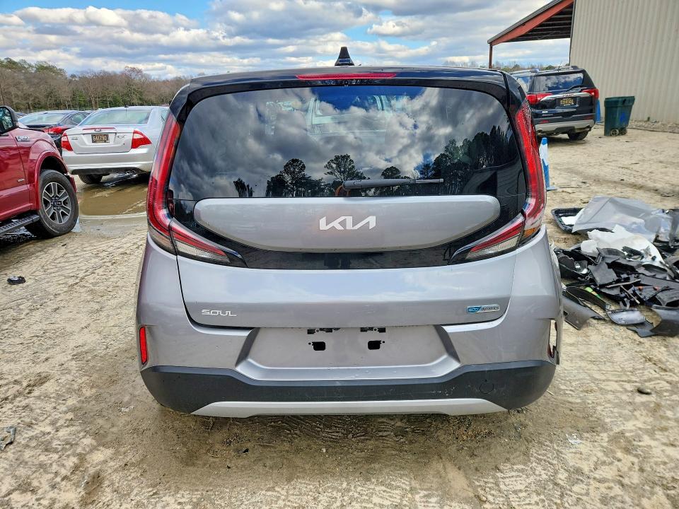 2024 Kia Soul მანქანა იყიდება აუქციონზე, vin: KNDJ33AU3R7901298, აუქციონის ნომერი: 46008046
