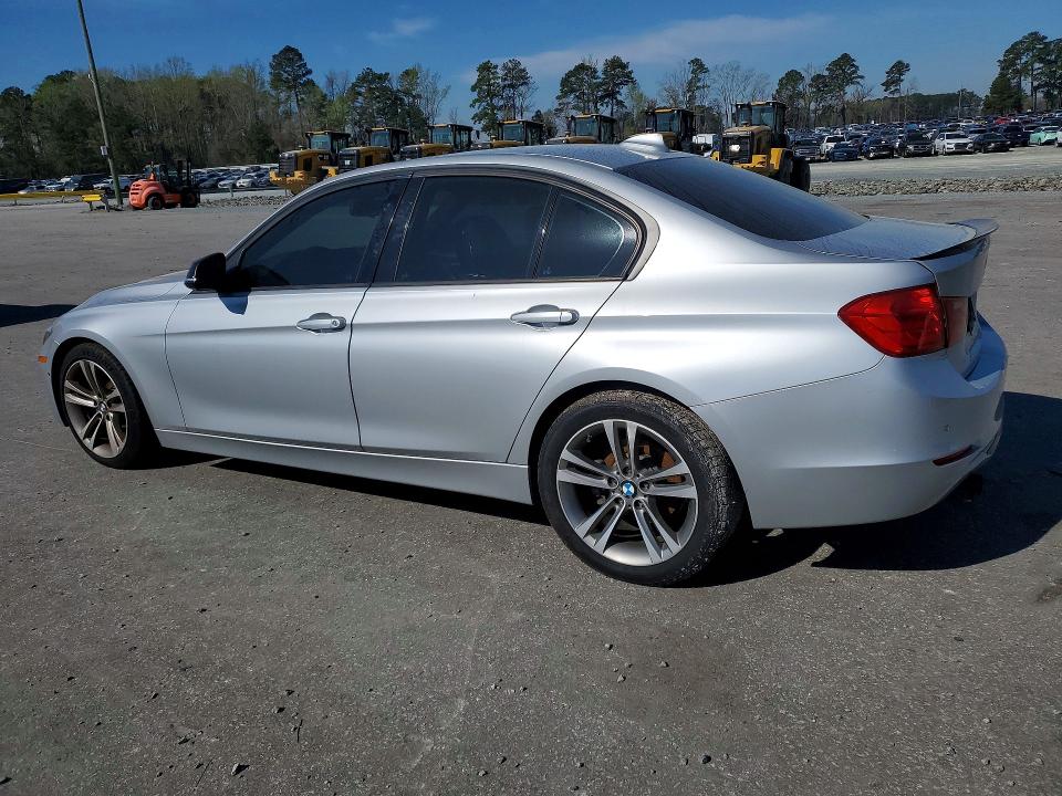 2013 Bmw 328 მანქანა იყიდება აუქციონზე, vin: WBA3C1G54DNR48287, აუქციონის ნომერი: 46550446