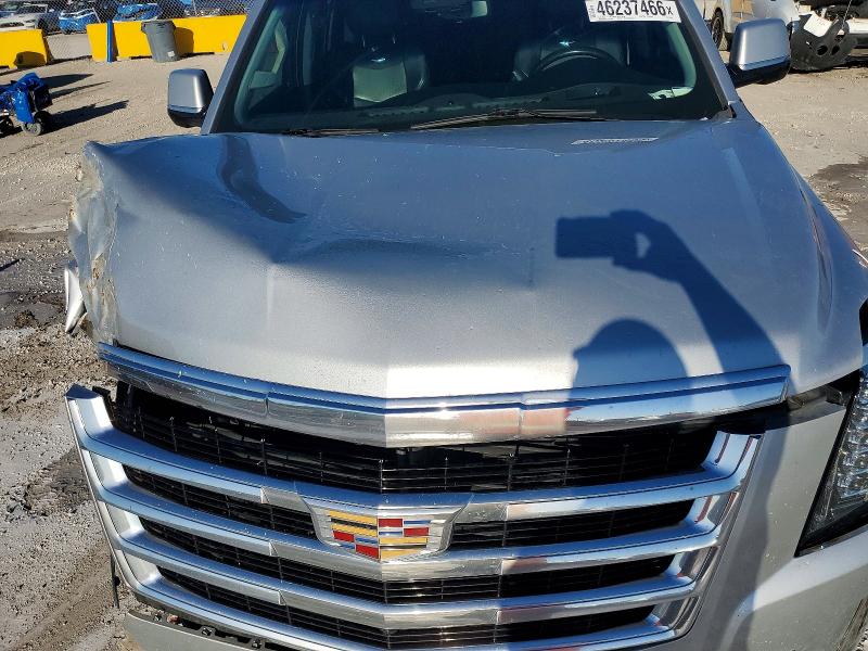 46237466 :رقم المزاد ، 1GYS3HKJ2LR178314 vin ، 2020 Cadillac Escalade مزاد بيع