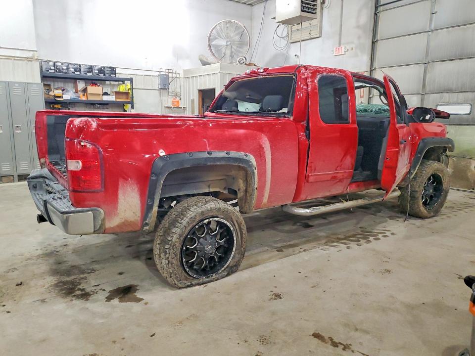 78431645 :رقم المزاد ، 1GCRKSE77DZ209207 vin ، 2013 Chevrolet Silverado مزاد بيع