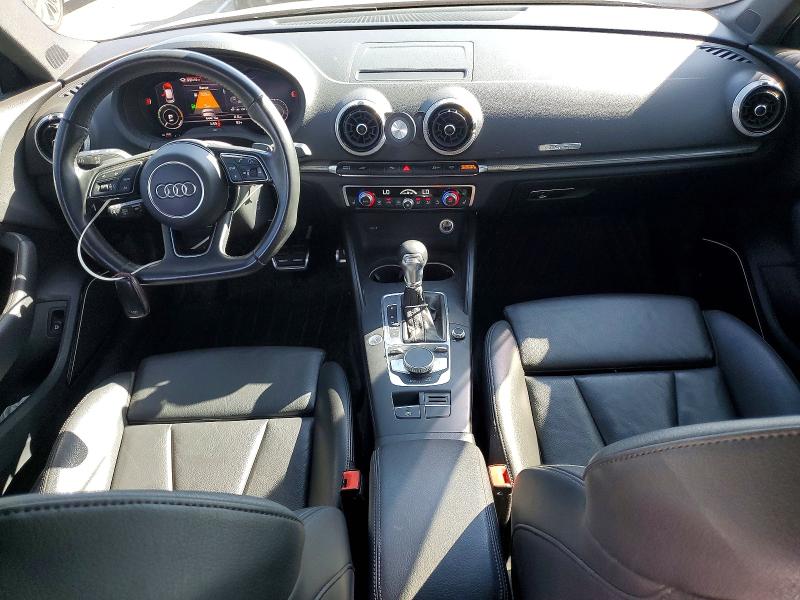 47195226 :رقم المزاد ، WAUSPBFF6JA060224 vin ، 2018 Audi A3 مزاد بيع