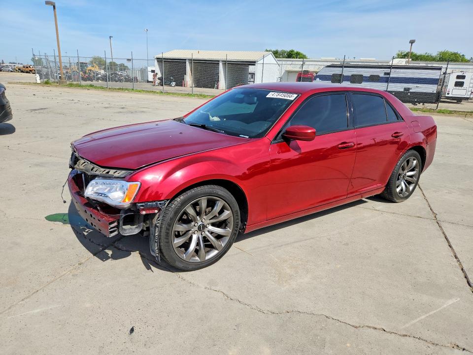 47845056 :رقم المزاد ، 2C3CCABG1EH261018 vin ، 2014 Chrysler 300 مزاد بيع