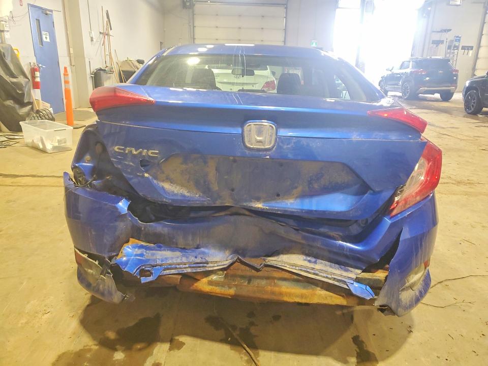 Продажа на аукционе авто 2017 Honda Civic, vin: 2HGFC2F88HH003196, номер лота: 42068726