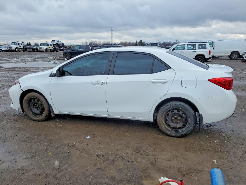 Продажа на аукционе авто 2017 Toyota Corolla, vin: 2T1BURHE8HC818529, номер лота: 45730896