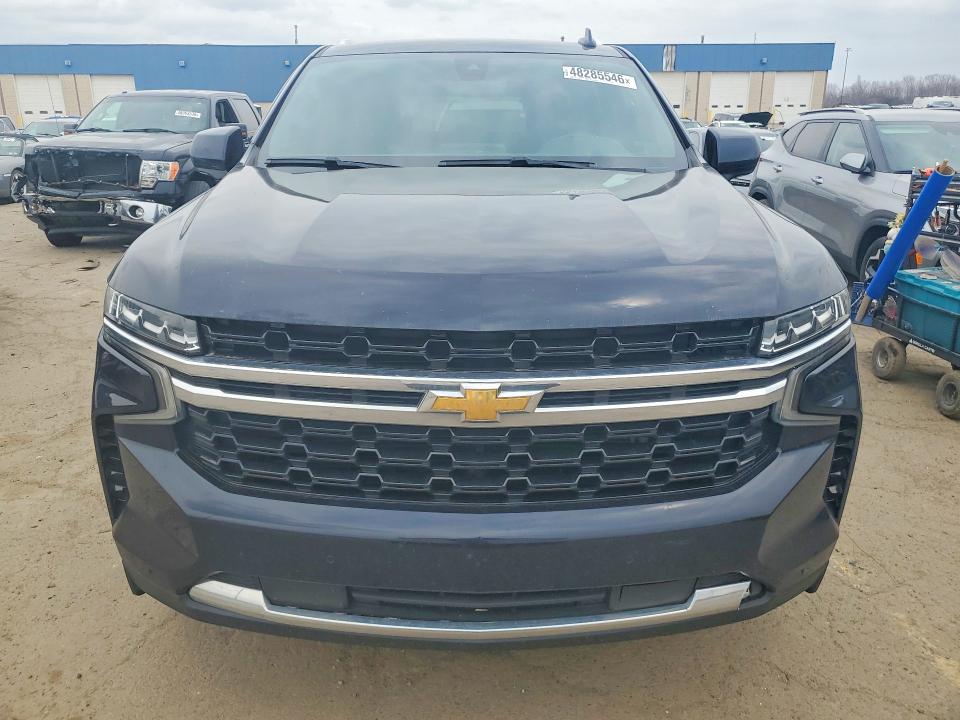 Продаж на аукціоні авто 2021 Chevrolet Suburban, vin: 1GNSKBKD7MR310153, номер лоту: 48285546