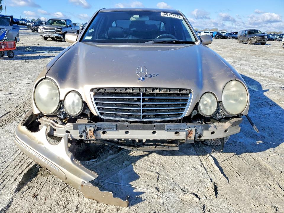 Продаж на аукціоні авто 2002 Mercedes-benz E, vin: WDBJF65J32B464543, номер лоту: 52647066