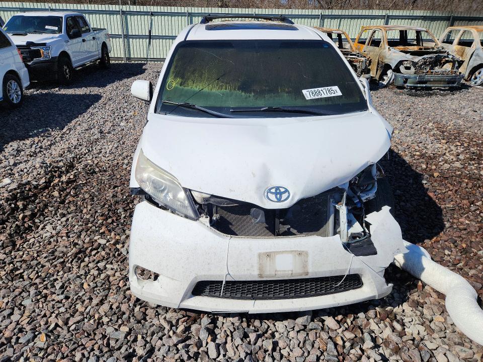 Продажа на аукционе авто 2014 Toyota Sienna, vin: 5TDYK3DC3ES424537, номер лота: 78881785