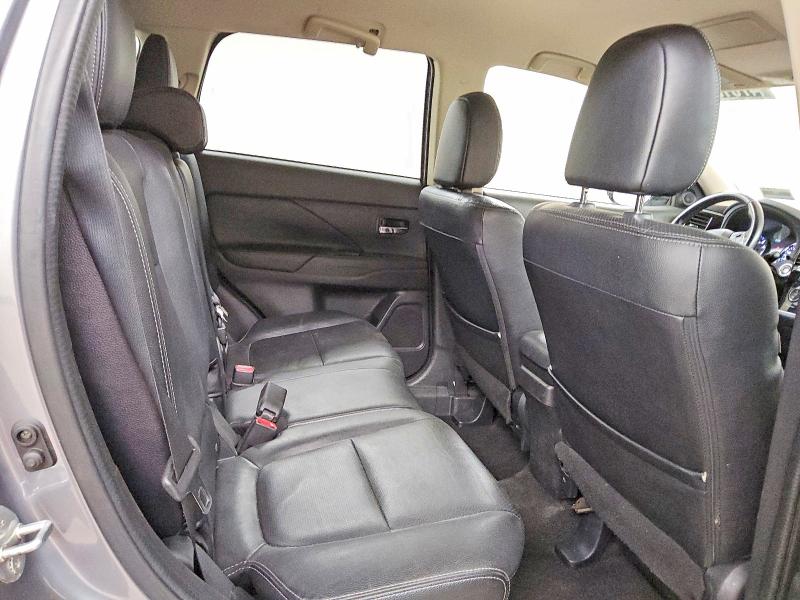 Продаж на аукціоні авто 2016 Mitsubishi Outlander, vin: JA4AZ3A33GZ044658, номер лоту: 47615786