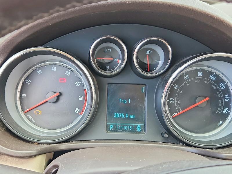 46493586 :رقم المزاد ، W04GR5EC6B1012634 vin ، 2011 Buick Regal مزاد بيع