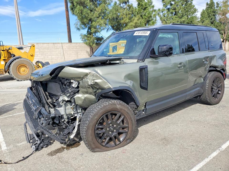 Продажа на аукционе авто 2023 Land Rover Defender, vin: SALEJ7EX7P2204383, номер лота: 41610966