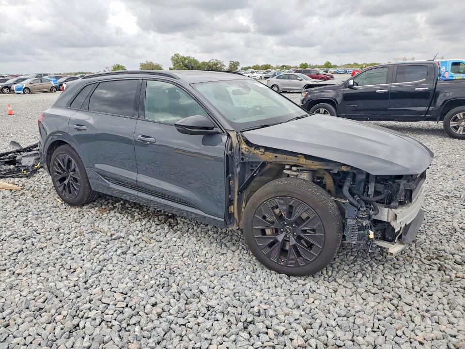 Продажа на аукционе авто 2024 Audi Q8 E-tron, vin: WA16AAGE2RB025055, номер лота: 41722226