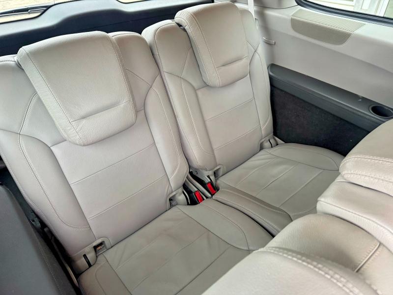 47791656 :رقم المزاد ، 4JGDF7DE5GA684395 vin ، 2016 Mercedes-benz Gl مزاد بيع