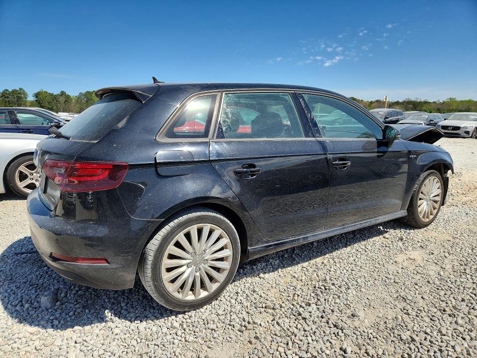 47333206 :رقم المزاد ، WAUUPBFF6GA111478 vin ، 2016 Audi A3 مزاد بيع