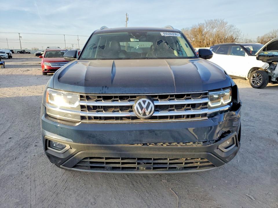 Продажа на аукционе авто 2018 Volkswagen Atlas, vin: 1V2NR2CA6JC542858, номер лота: 46646056