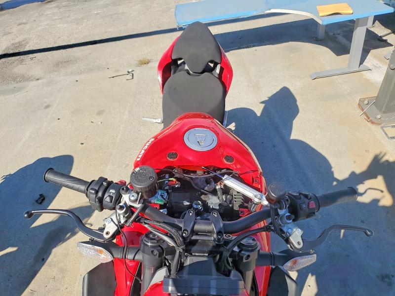 46955016 :رقم المزاد ، ZDMFAKNW3MB004008 vin ، 2021 Ducati Streetfighter مزاد بيع