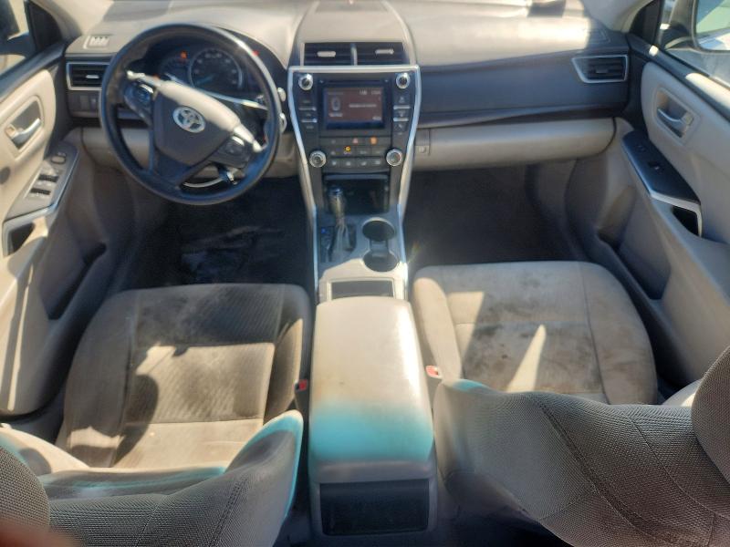 45729536 :رقم المزاد ، 4T1BF1FK4FU926792 vin ، 2015 Toyota Camry مزاد بيع