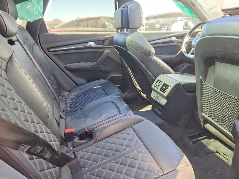 46189656 :رقم المزاد ، WA1C4AFY7J2207571 vin ، 2018 Audi Sq5 مزاد بيع