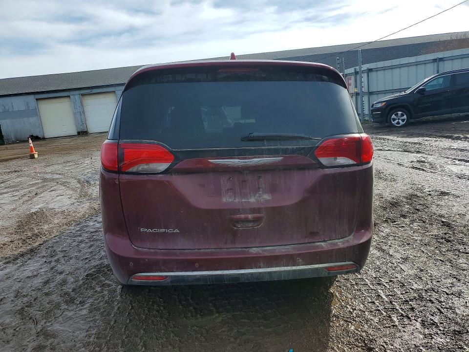 79316235 :رقم المزاد ، 2C4RC1EG8HR679429 vin ، 2017 Chrysler Pacifica مزاد بيع