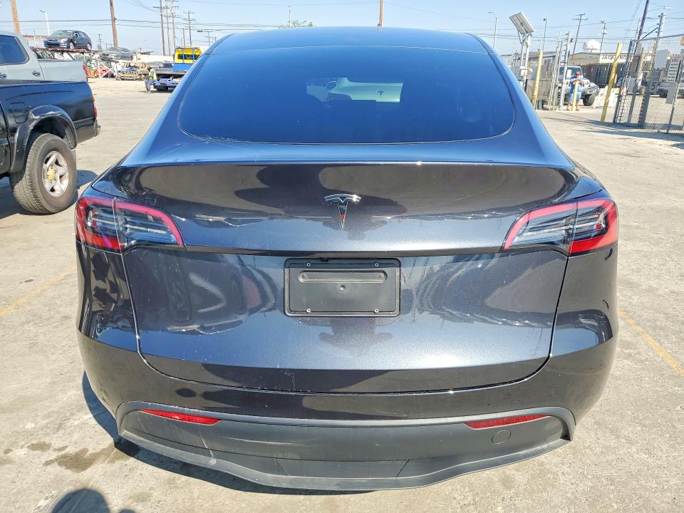 Продажа на аукционе авто 2025 Tesla Model Y, vin: 7SAYGDED2SF259629, номер лота: 47750786