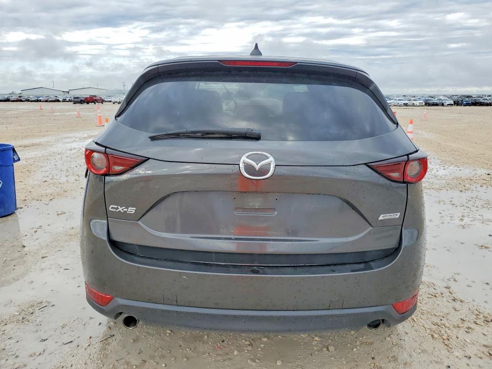 Продаж на аукціоні авто 2018 Mazda Cx-5, vin: JM3KFACM0J1366734, номер лоту: 45576316
