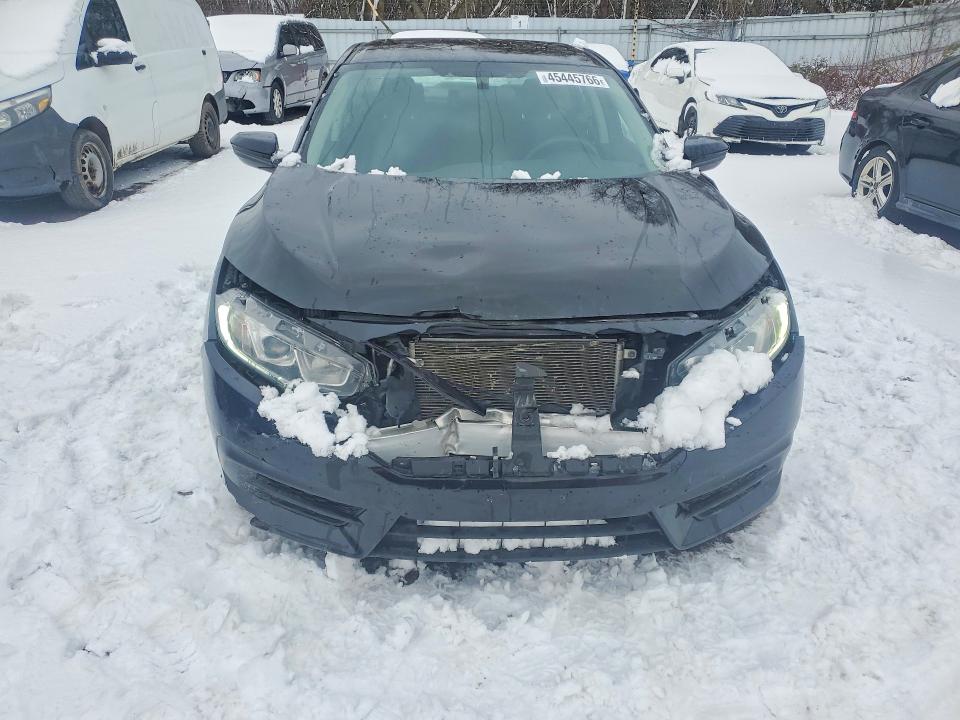 45445766 :رقم المزاد ، 2HGFC2F51JH040957 vin ، 2018 Honda Civic مزاد بيع