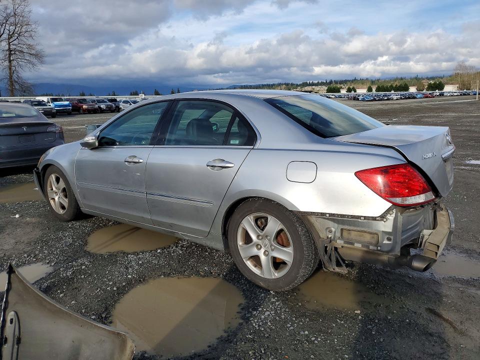 47471716 :رقم المزاد ، JH4KB16628C004046 vin ، 2008 Acura Rl مزاد بيع