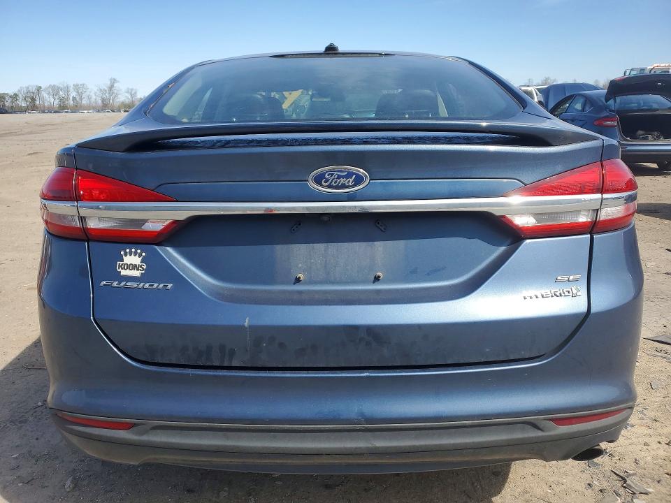 Продажа на аукционе авто 2018 Ford Fusion, vin: 3FA6P0LU2JR137842, номер лота: 47101626