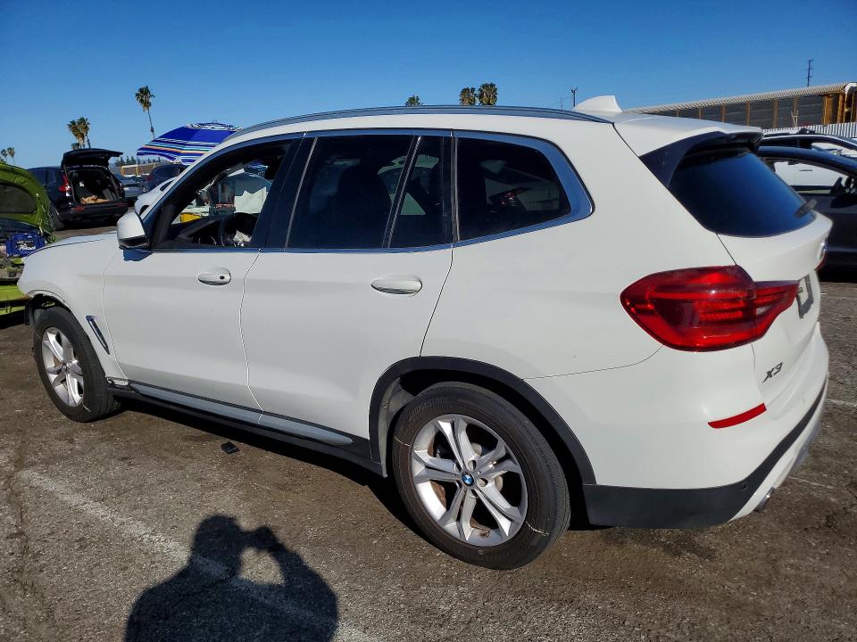 41816736 :رقم المزاد ، 5UXTY3C09M9E22483 vin ، 2021 Bmw X3 مزاد بيع