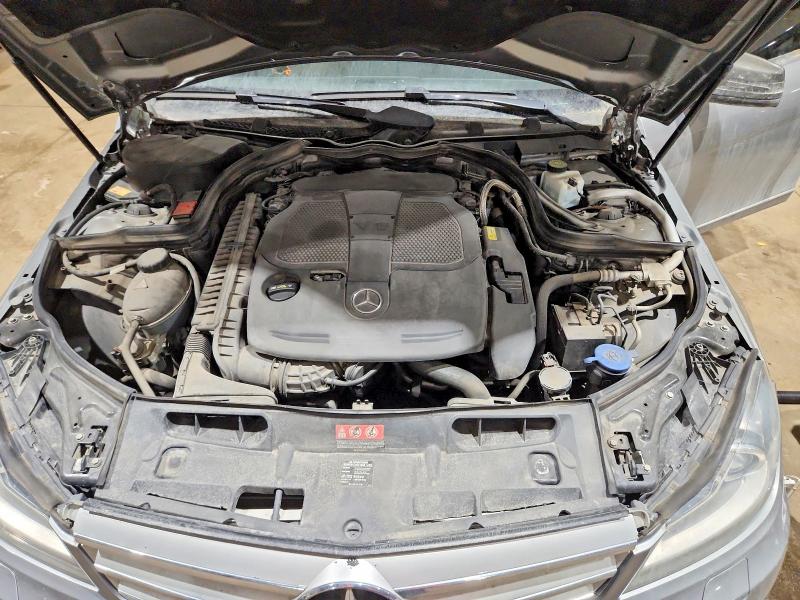 2013 Mercedes-benz C მანქანა იყიდება აუქციონზე, vin: WDDGF8JB0DA868355, აუქციონის ნომერი: 79388025