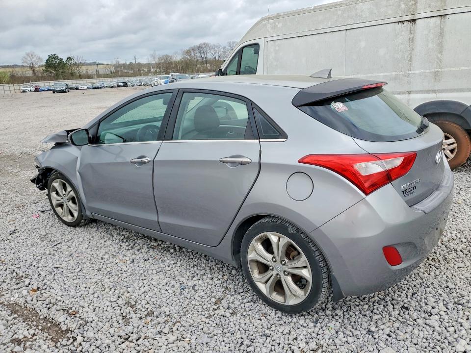 2013 Hyundai Elantra Gt მანქანა იყიდება აუქციონზე, vin: KMHD35LE6DU082808, აუქციონის ნომერი: 50318786