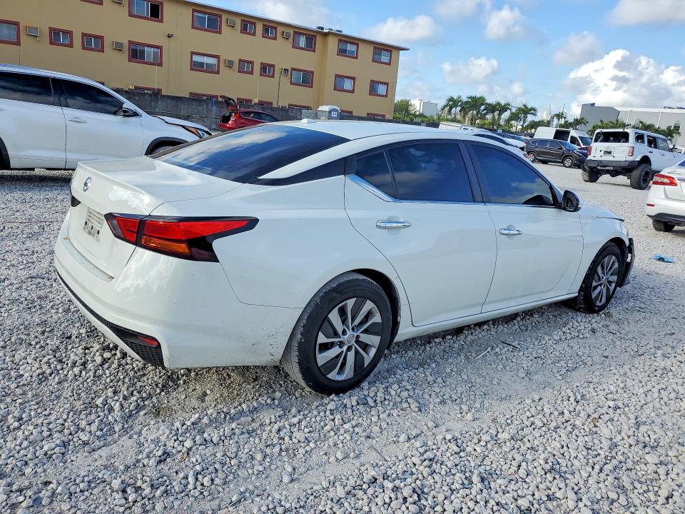 2020 Nissan Altima მანქანა იყიდება აუქციონზე, vin: 1N4BL4BVXLC225583, აუქციონის ნომერი: 45788266