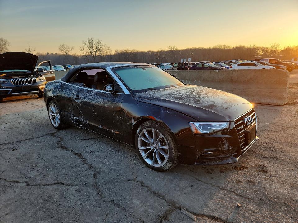 Продажа на аукционе авто 2014 Audi A5, vin: WAUCFAFH7EN009056, номер лота: 46670406