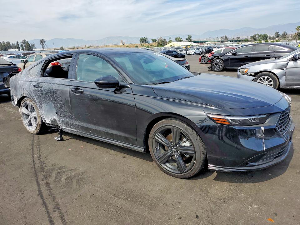 47998686 :رقم المزاد ، 1HGCY2F78SA045692 vin ، 2025 Honda Accord مزاد بيع