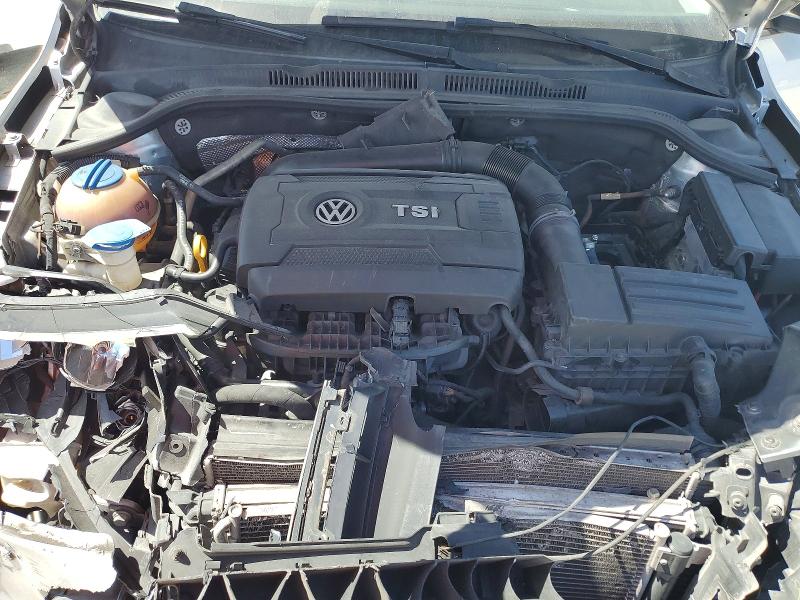 42035956 :رقم المزاد ، 3VWD17AJ8FM218138 vin ، 2015 Volkswagen Jetta مزاد بيع