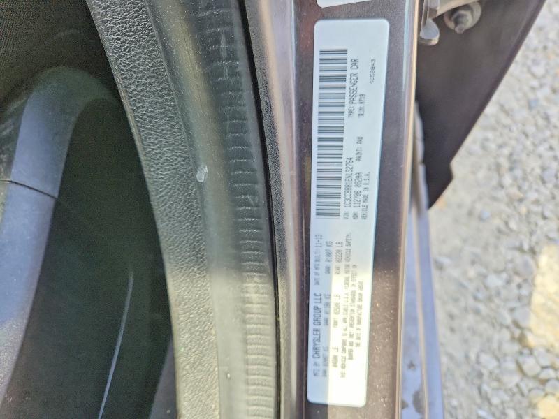 2014 Chrysler 200 მანქანა იყიდება აუქციონზე, vin: 1C3CCBBB1EN192784, აუქციონის ნომერი: 46819596